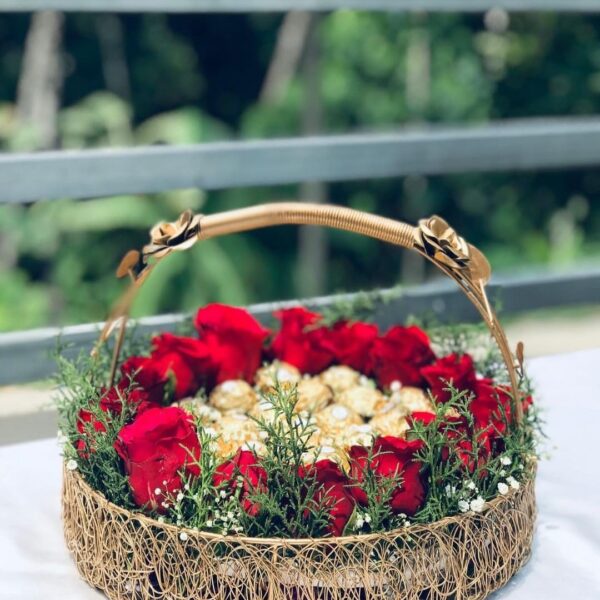 Metal Meshwire Hamper Shagun Basket/Tray Platter For Packing & Serving Fruits, Sweets & Gifts (8