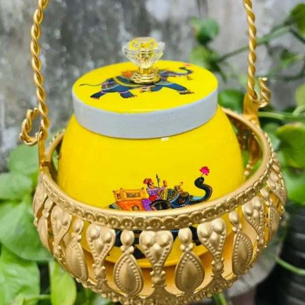Pichwai Jar and Metal Basket Combo